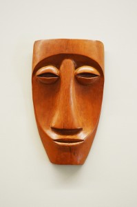 12_AMauriMaskInTheArtGalery