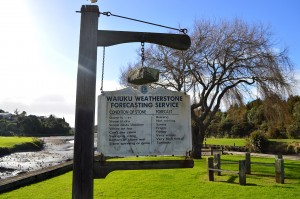 80_WaiukuWheaterStone