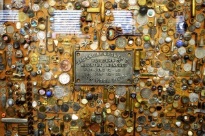 15_SomeRandomStuffsFoundOnTheBeachOfHuiaInHuiaMuseum