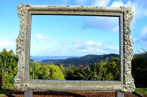 15_TheBigFrameEmptyAtAratakiVisitorsCentre