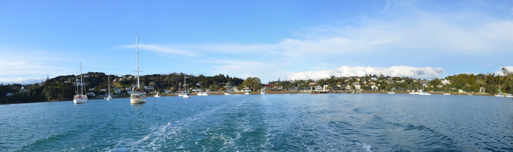 83_APanoramicOfRussellByTheFerryOnOurWayBack