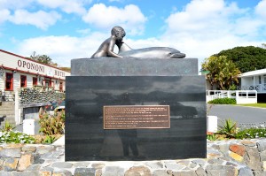 10_TheBronzeReplicaOfTheOpoStatue