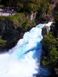 67_CloseUpOnTheHukaFalls