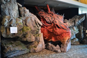 43_SmaugAtWellingtonAirport