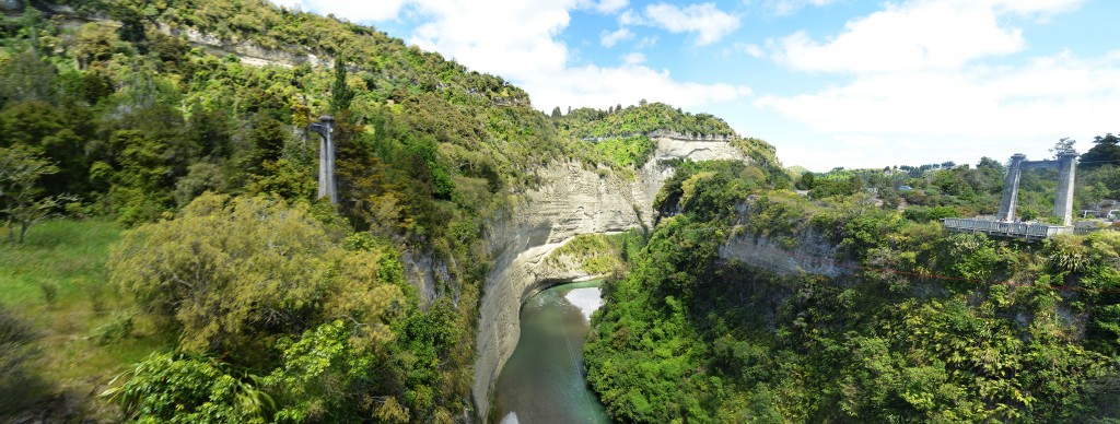 5_AnotherPanoramicOfTheRangitikeiRiver