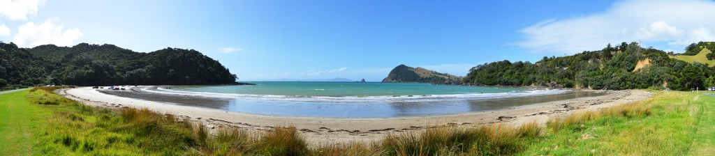 16_PanoramicOfTheBeachAtPortCharles