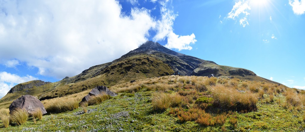 20_PanoramicOfMountTaranaki