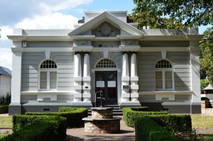 91_CloseUpOnTheCambridge'sMuseum